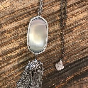 Kendra Scott: necklace